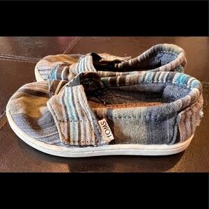Toms slip-on top sider shoes toddler size T7